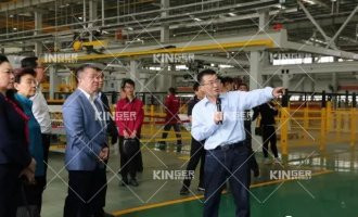 【新闻】全国政协委员教科卫体委员会副主任、科技部原副部长曹健林携带全国政协调研组光临人生就是搏机械人调研